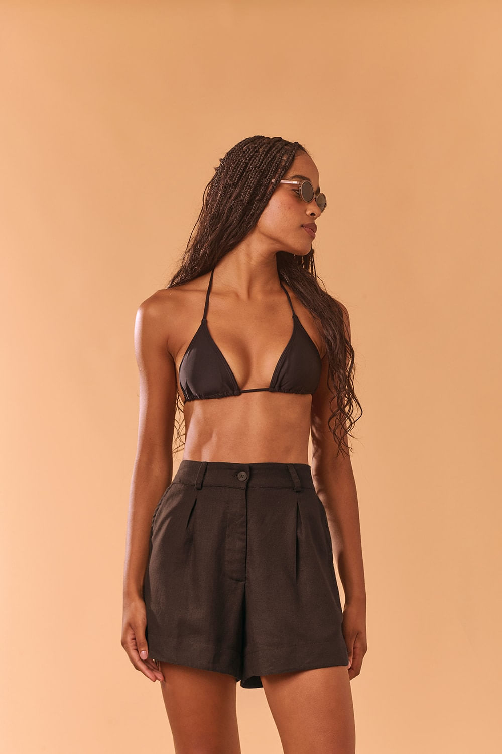 short-alfaiataria-liso-ver27-preto-pp-ao-gg_3