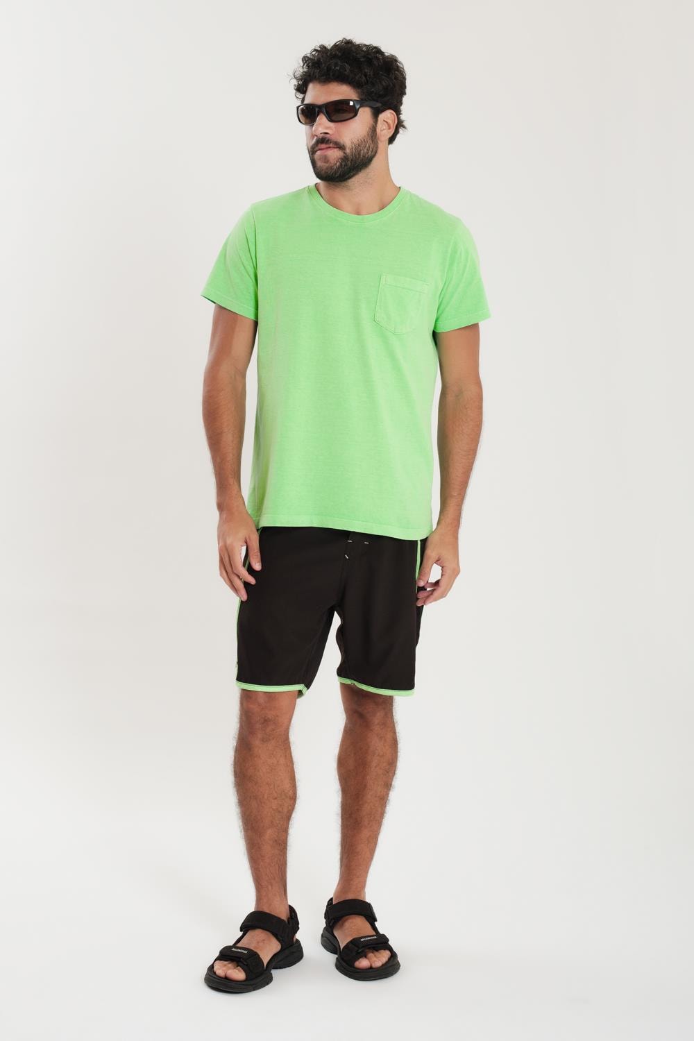 t-shirt-neon-liso-alt26-verde-p-ao-3g-novo_4