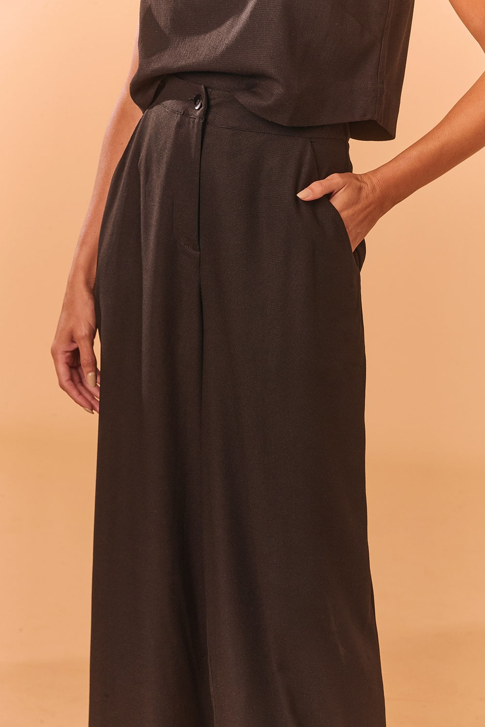 calca-pantalona-elastico-costas-preto-pp-ao-gg_8