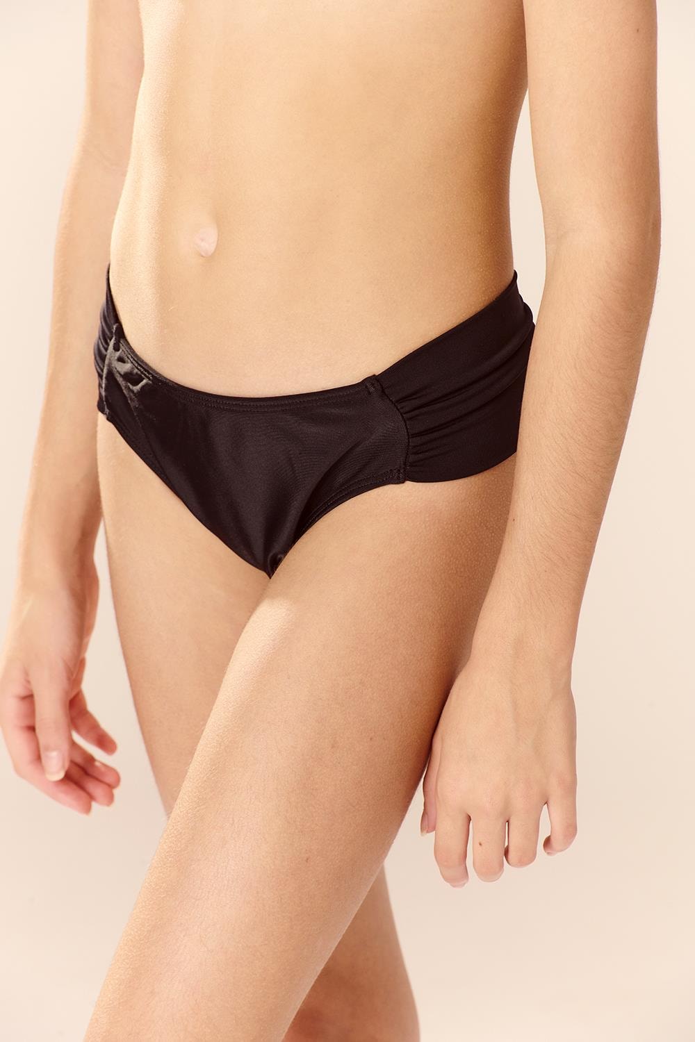 biquini-new-pacifico-liso--teen--preto-teen_1