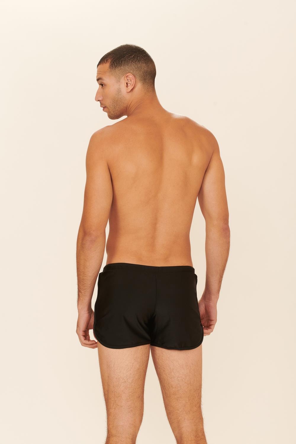 short-masculino-sydney-liso-preto-p-ao-3g-novo_2