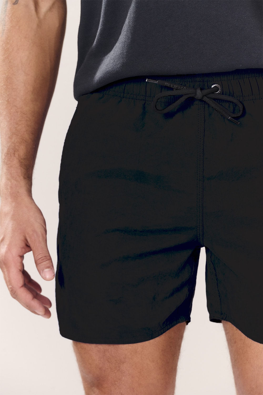 short-mare-preto-p-ao-4g-novo_3